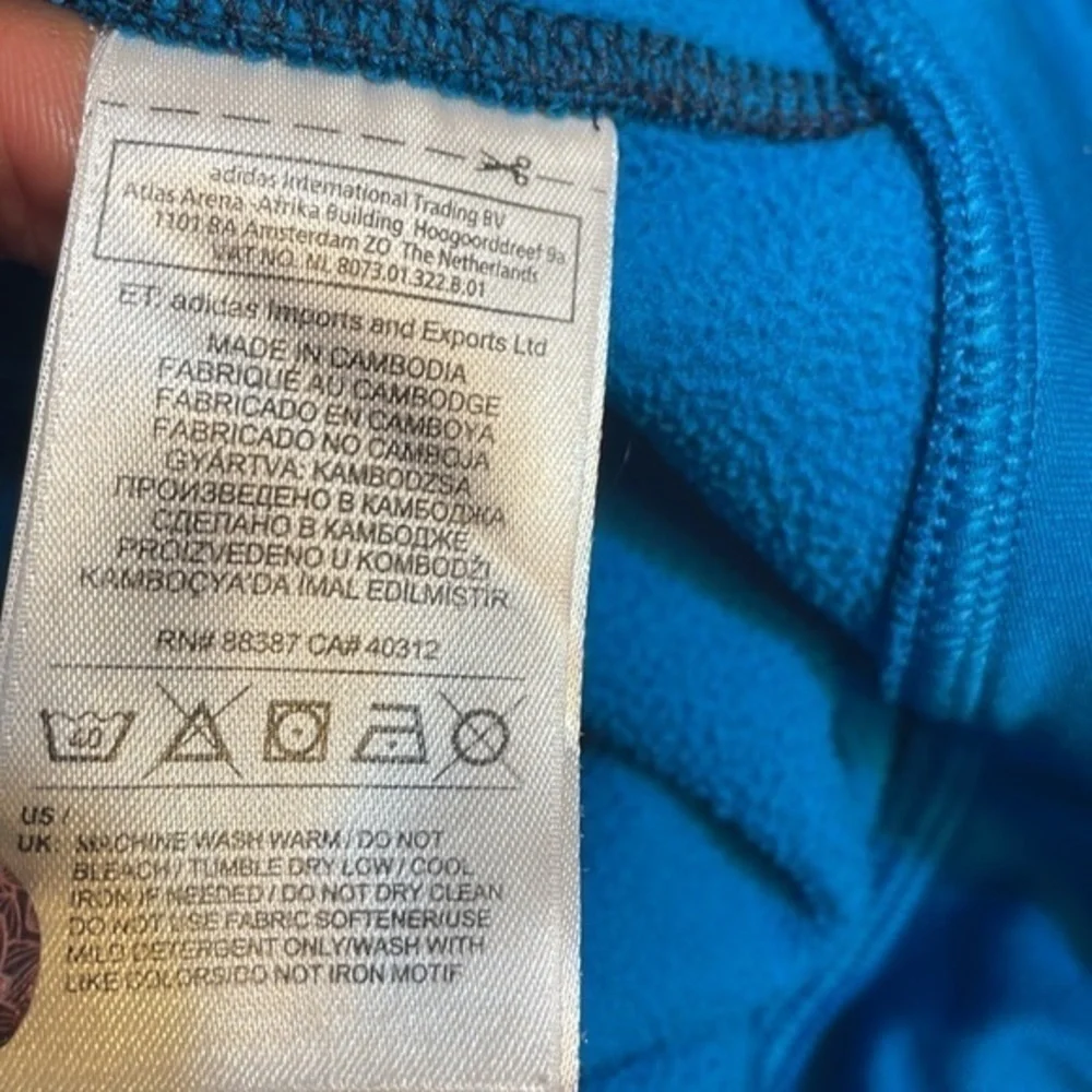 Adidas mens sweatshirt hooded climawarm Sz Small